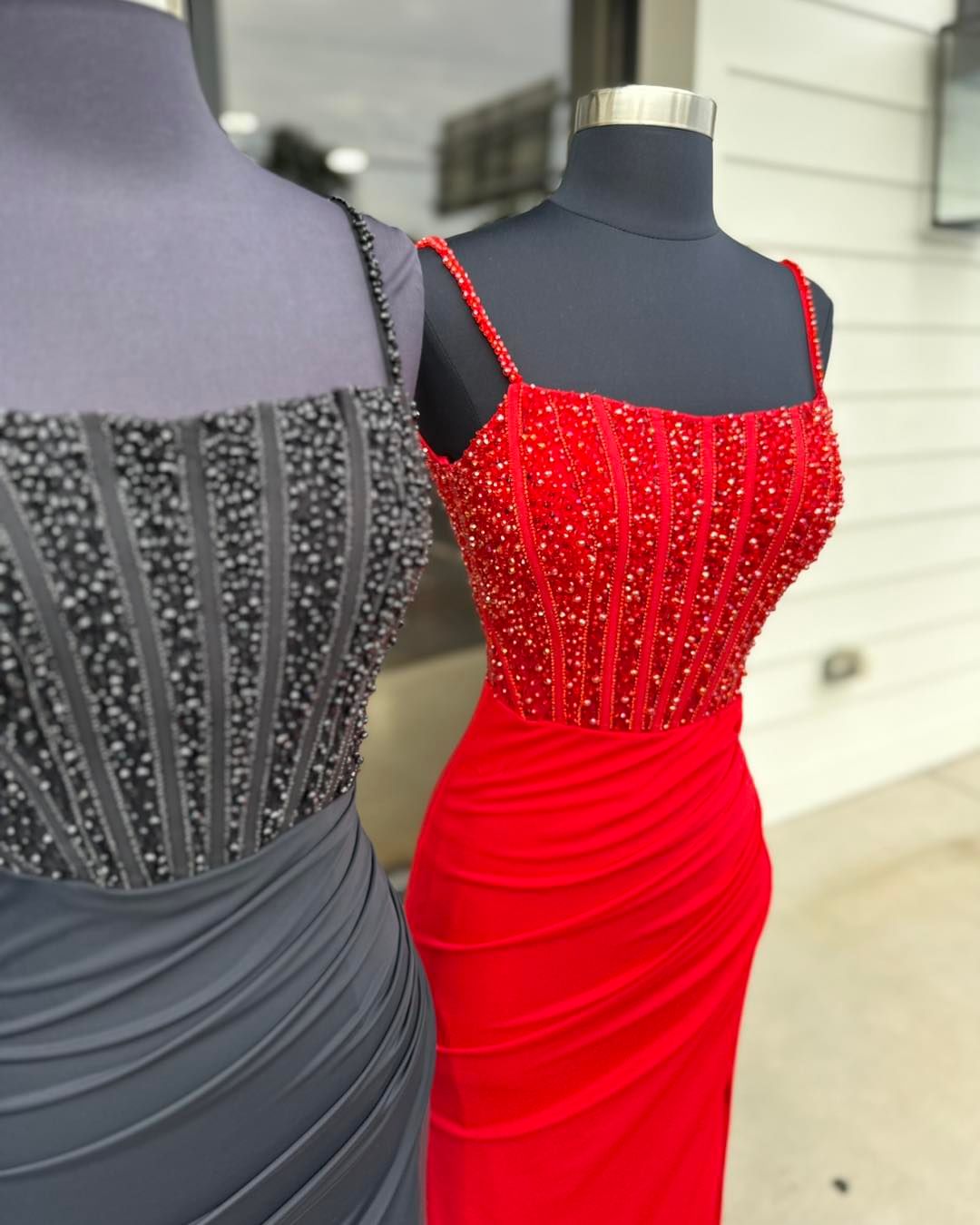 Elegant Red Mermaid Scoop Neck Satin Long Prom Dress Gown with Beading