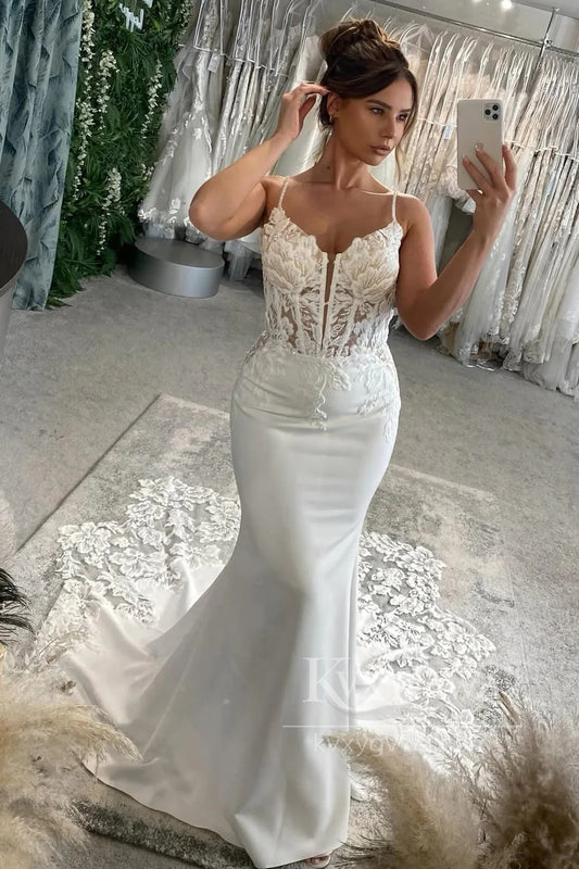 Lace and Satin Mermaid Wedding Dress with Spaghetti Straps Bridal Gown HS468