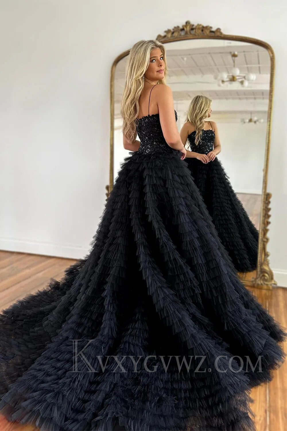 Sparkly A-Line Black Spaghetti Straps Long Tulle Prom Dress with Slit LF005