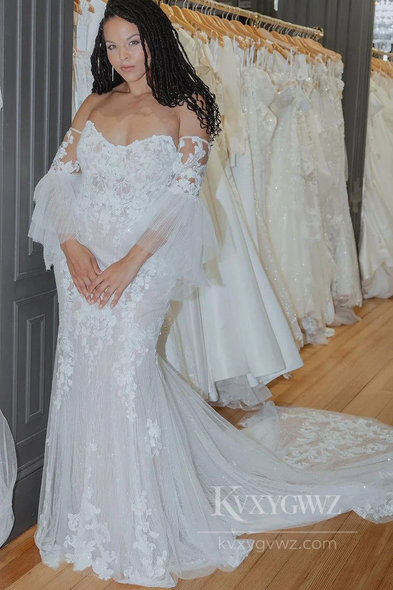Romantic Strapless Lace Mermaid Wedding Dress with Bell Sleeves A Modern Vintage Bridal Gown HS540