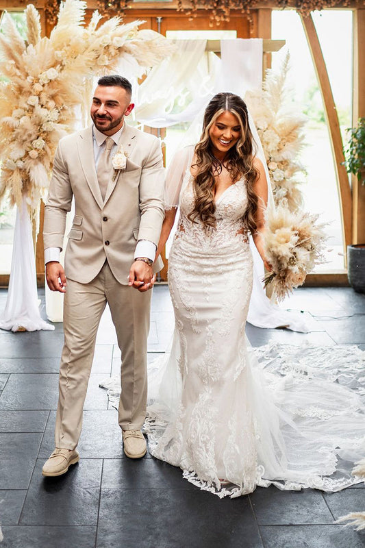 Glamorous Mermaid V Neck Lace Wedding Dresses Gown with Appliques HS670