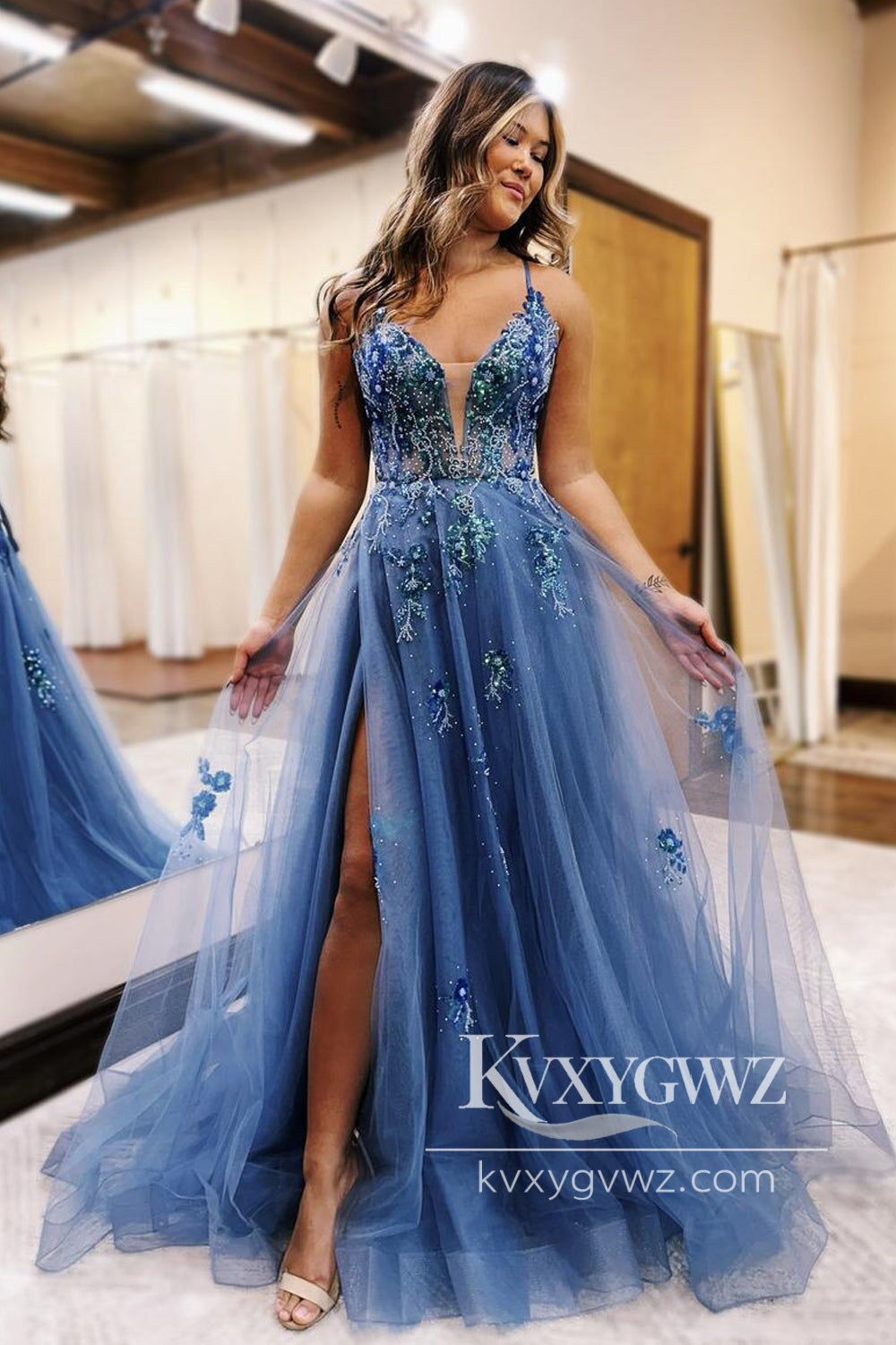 Stunning A Line V Neck Conspicuous Evening Gown Dusty Blue Tulle Prom Dress Gown with Beading LF584