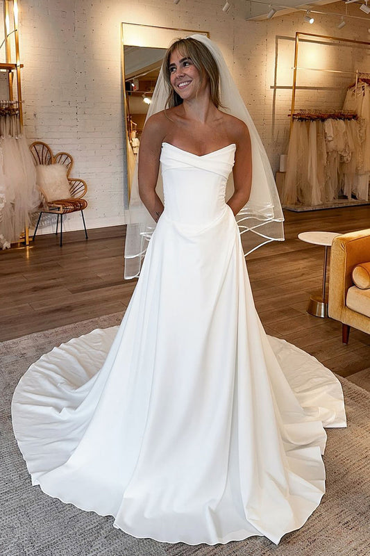 Graceful Sheath Scoop Neck Elastic Satin Wedding Dresses Gown HS964