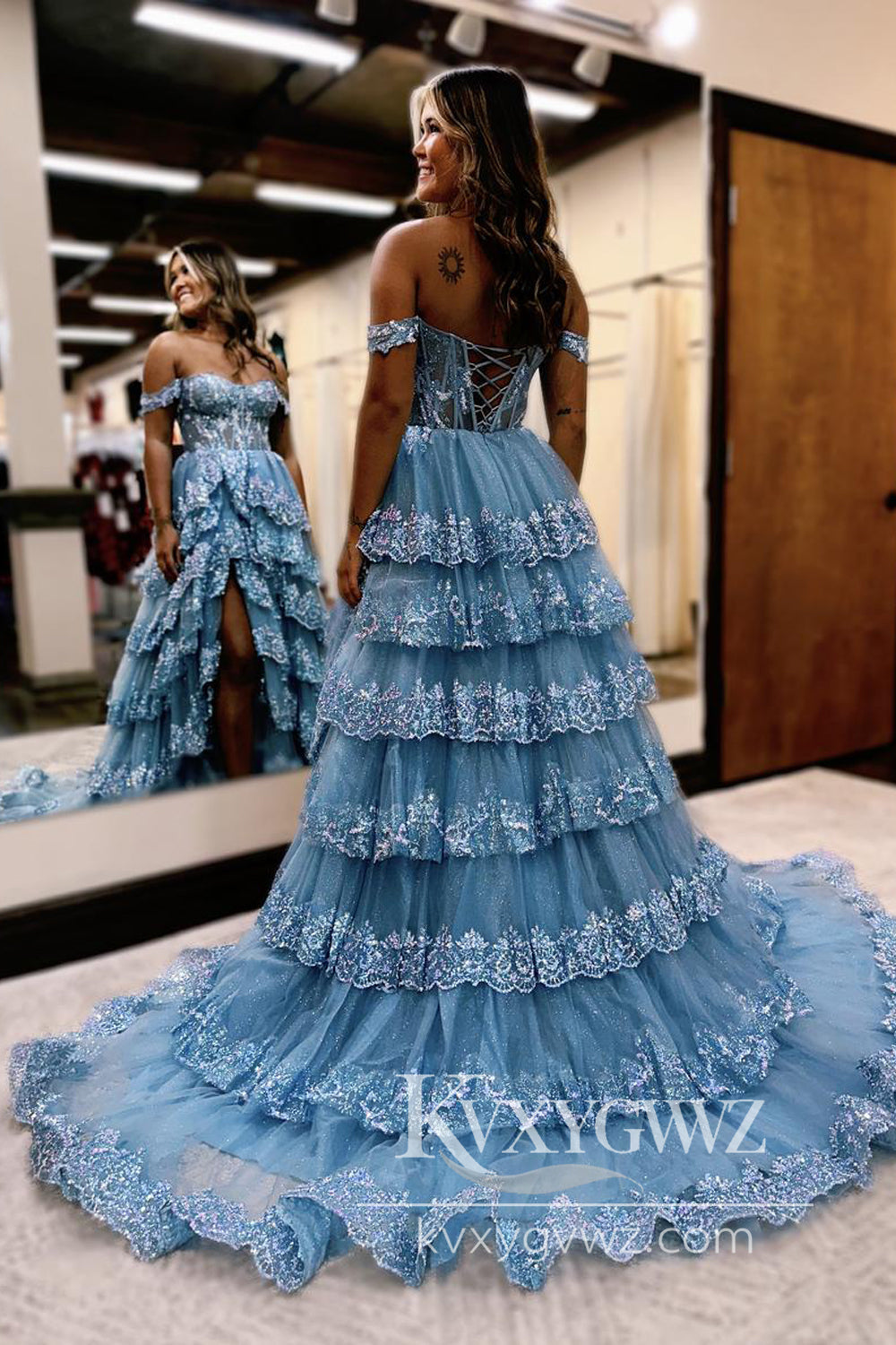 Stunning Ball Gown Off the Shoulder Evening Gown Lavender Tiered Tulle Prom Dress with Appliques LF623