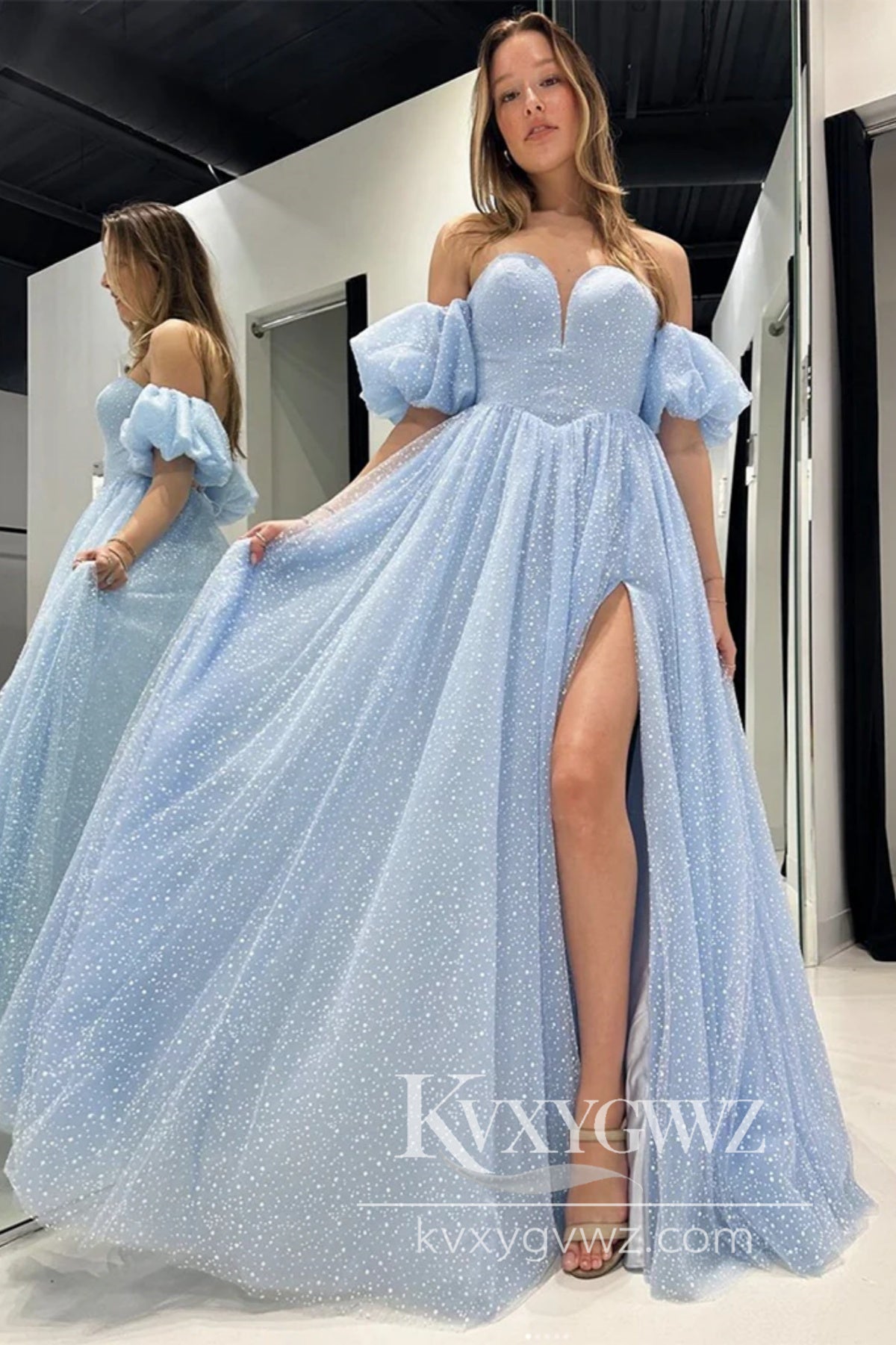 Stunning A Line Sweetheart Evening Gown Light Blue Tulle Prom Dress with Sleeves LF630