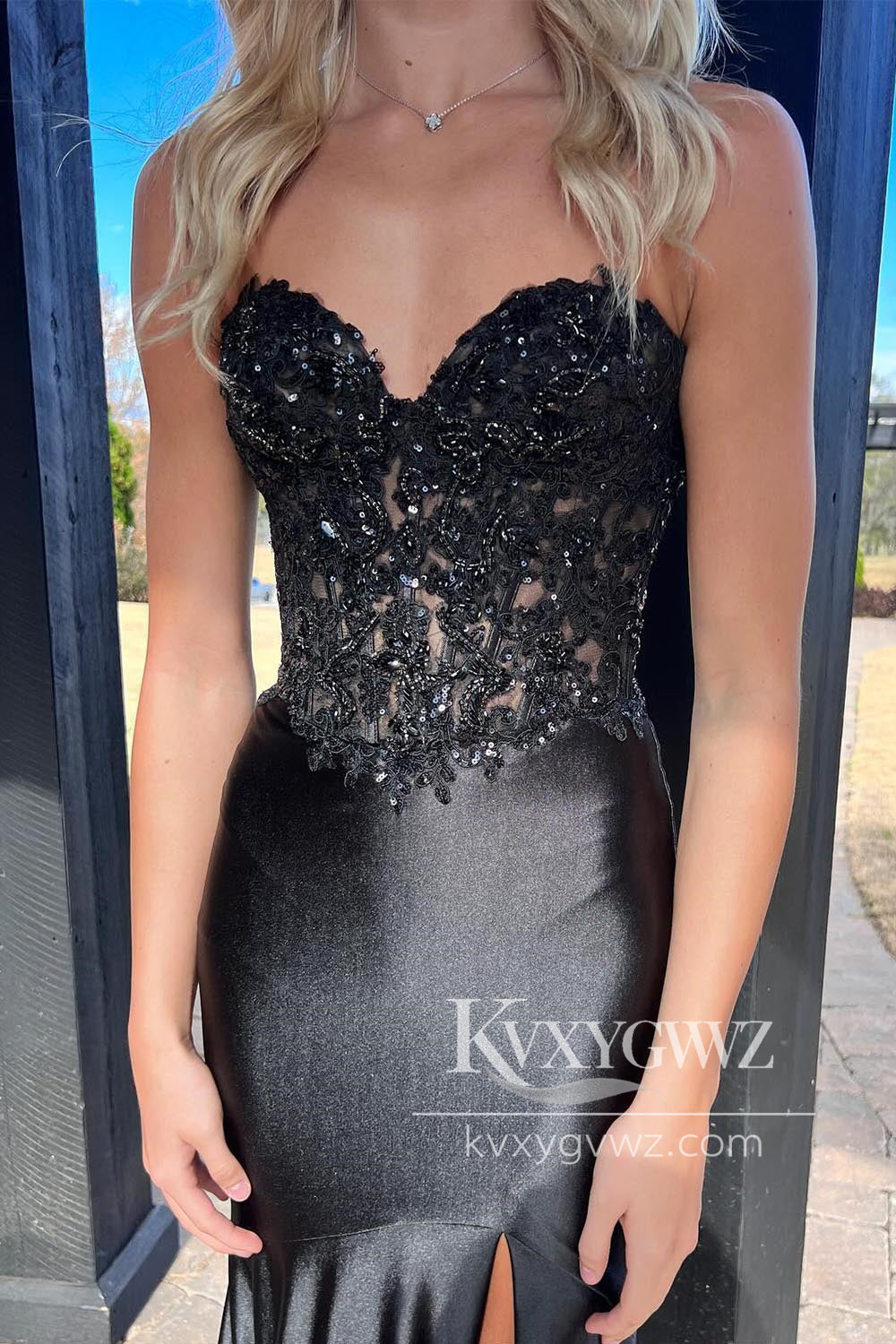 Stunning Mermaid Sweetheart Evening Gown Black Prom Dress with Slit LF651