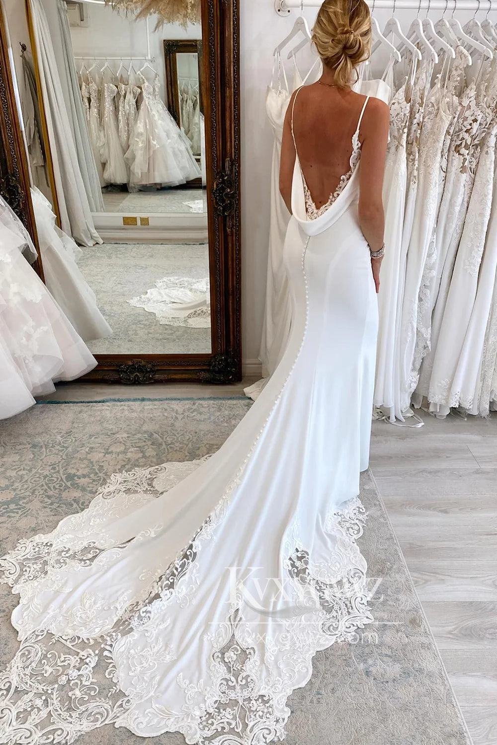 Glamorous Spaghetti Strap Mermaid V Neck White Satin Wedding Dresses Gown HS668