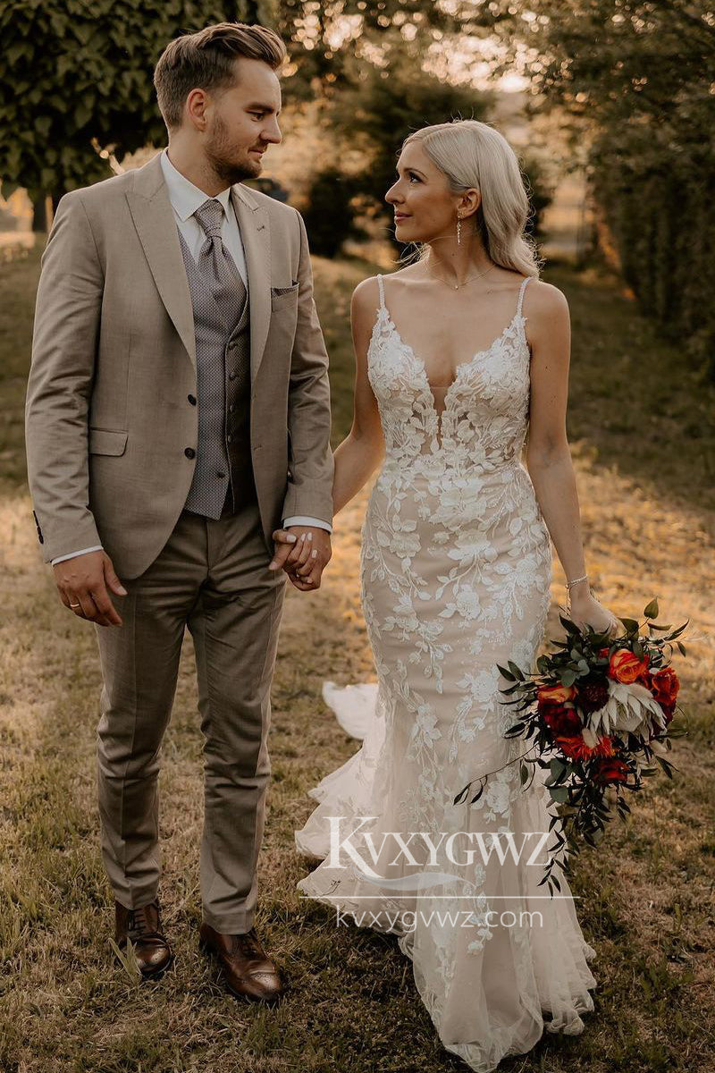 Glamorous Spaghetti Strap Mermaid V Neck Tulle Wedding Dresses Gown with Appliques HS684