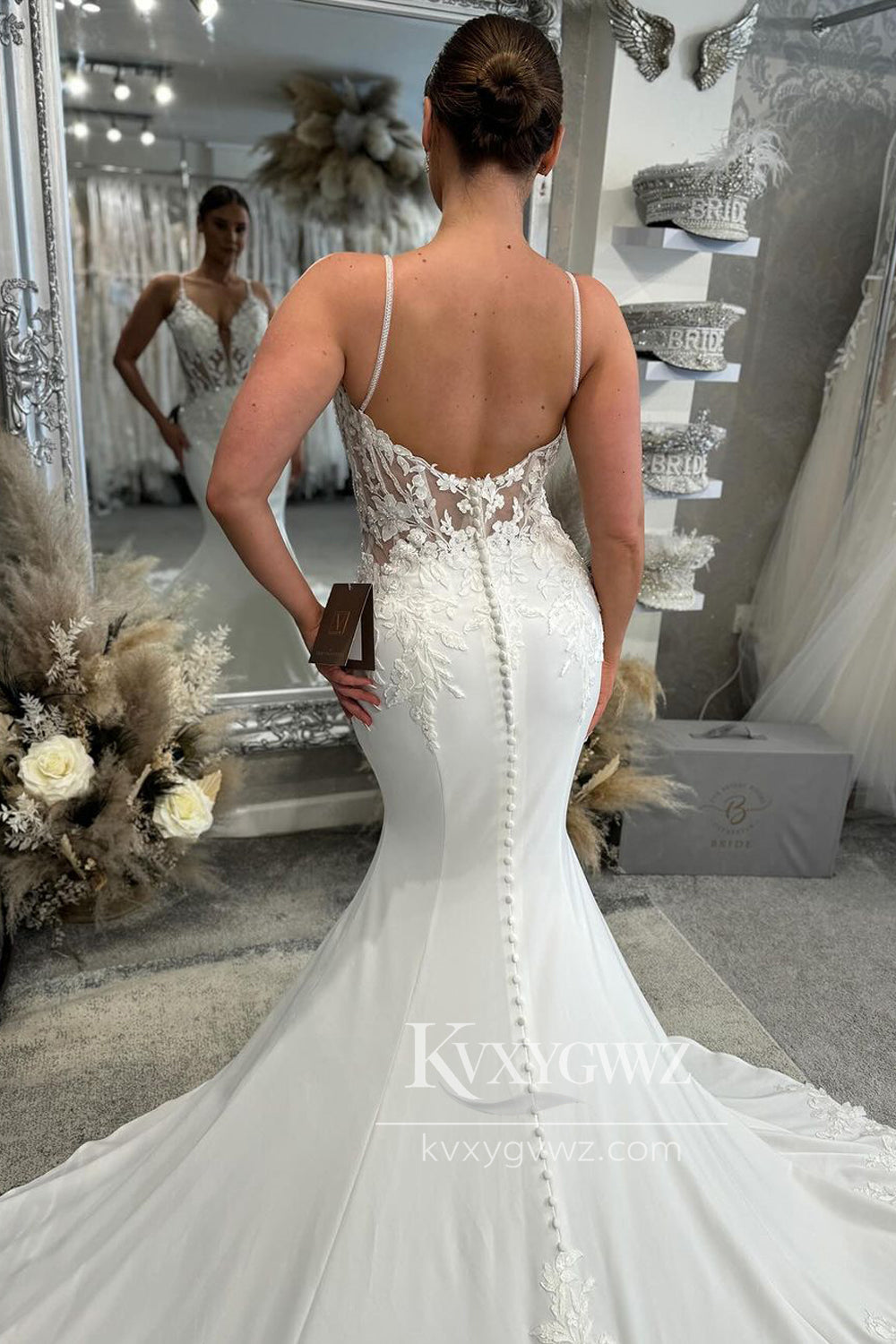 Graceful Mermaid Spaghetti Strap V Neck Elastic Satin Long Wedding Dresses Gown with Appliques HS697