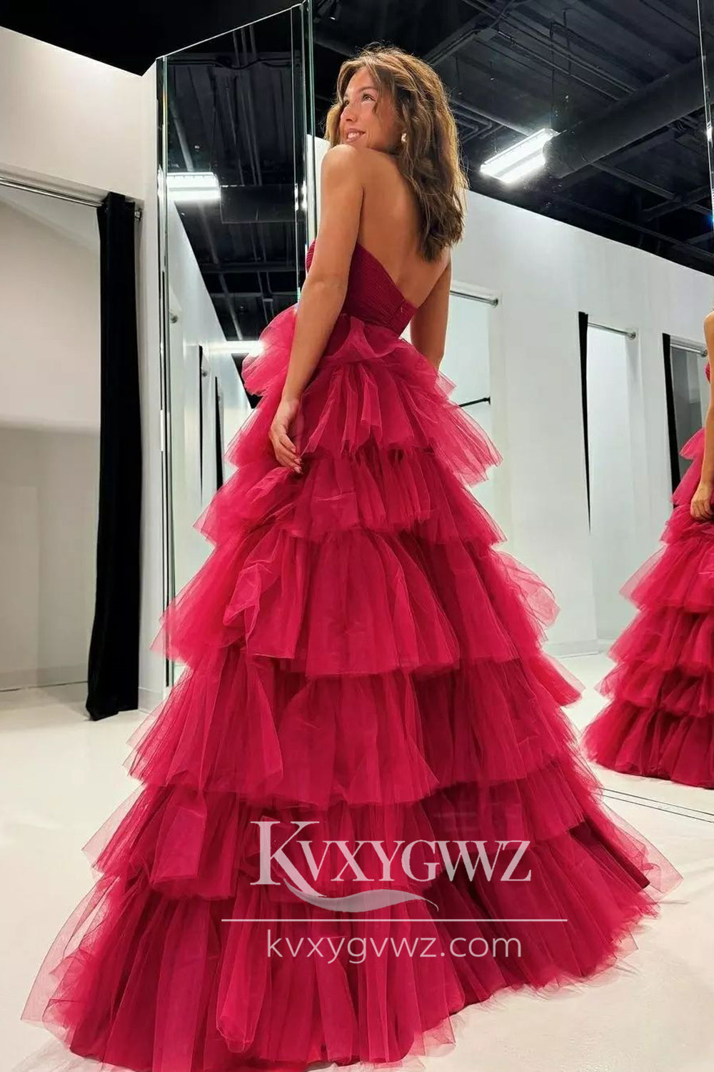 Stunning Ball Gown Strapless Evening Gown Red Tiered Tulle Long Prom Dress LF722