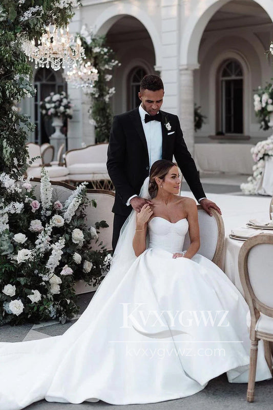 Ball Gown Sweetheart Satin Wedding Dresses Gown With Sweep Train HS727