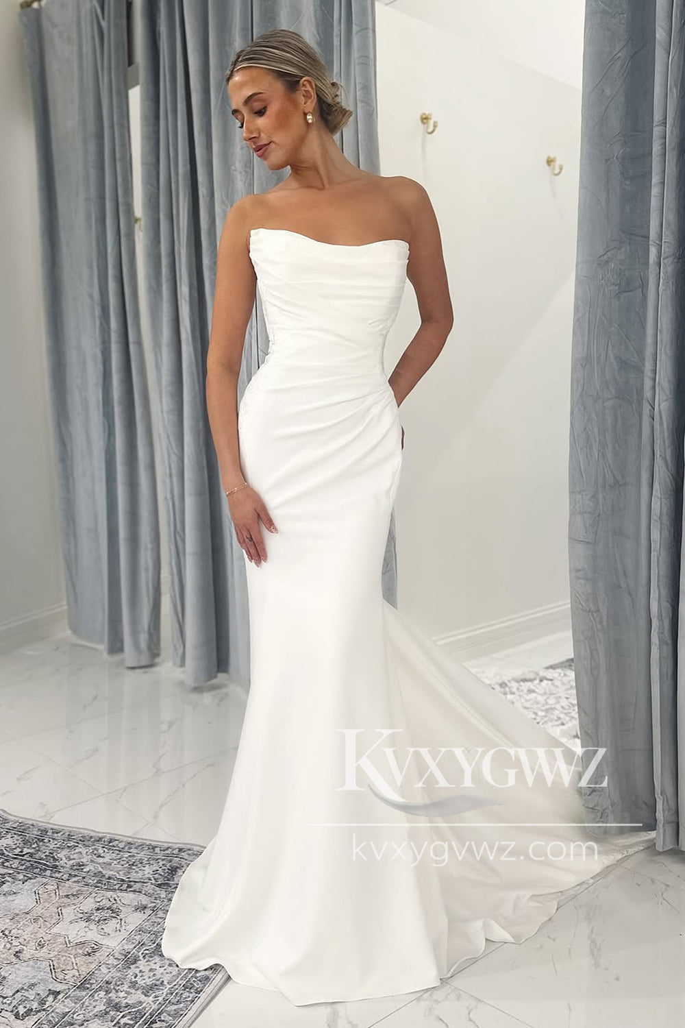 Mermaid Strapless White Satin Wedding Dresses Gown with Lace Appliques HS821