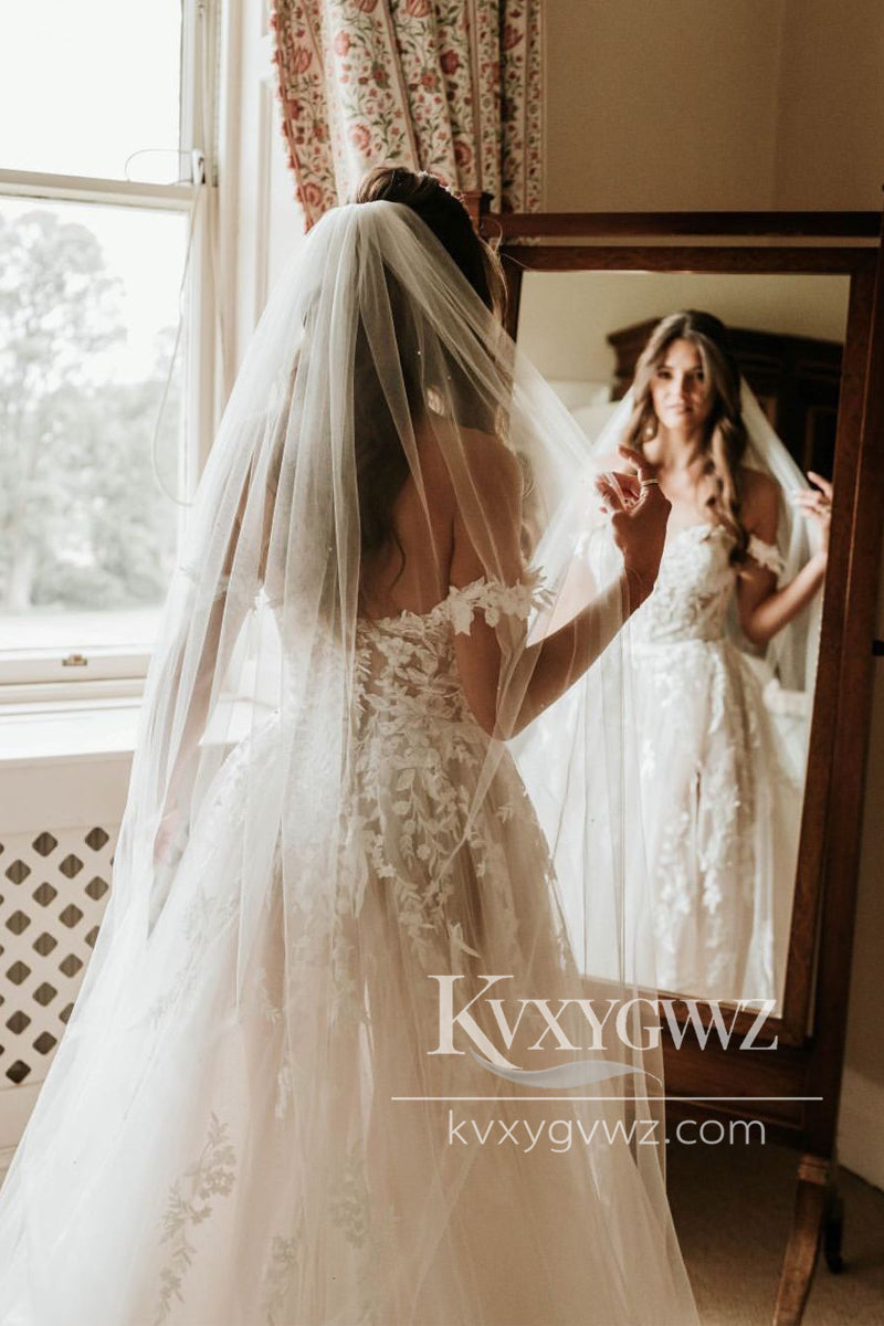 A-Line Off the Shoulder Tulle Appliques Wedding Dresses Gown HS831