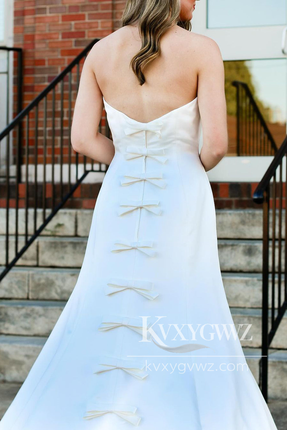 Graceful Sheath White Satin Wedding Dresses Gown with Bow HS853