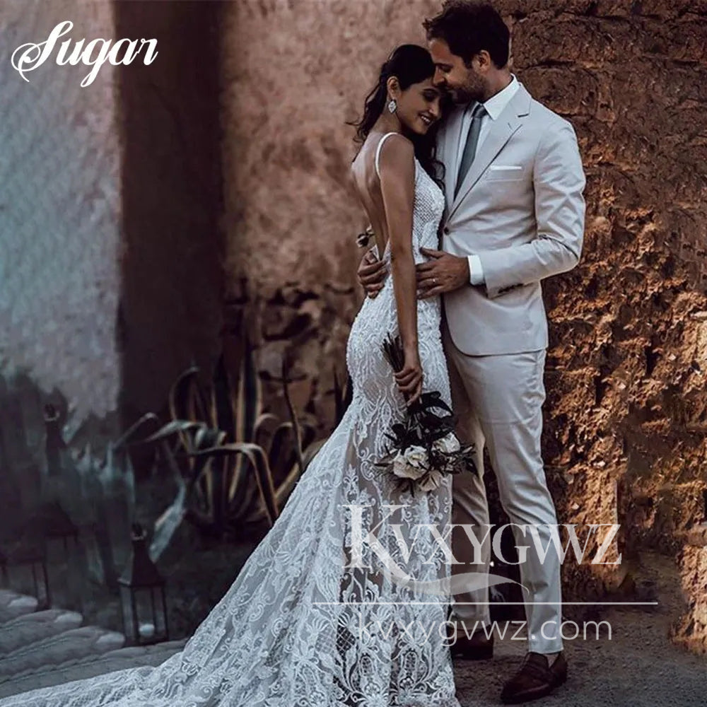 Graceful Mermaid V Neck Lace Champagne Wedding Dresses Gown with Appliques HS855
