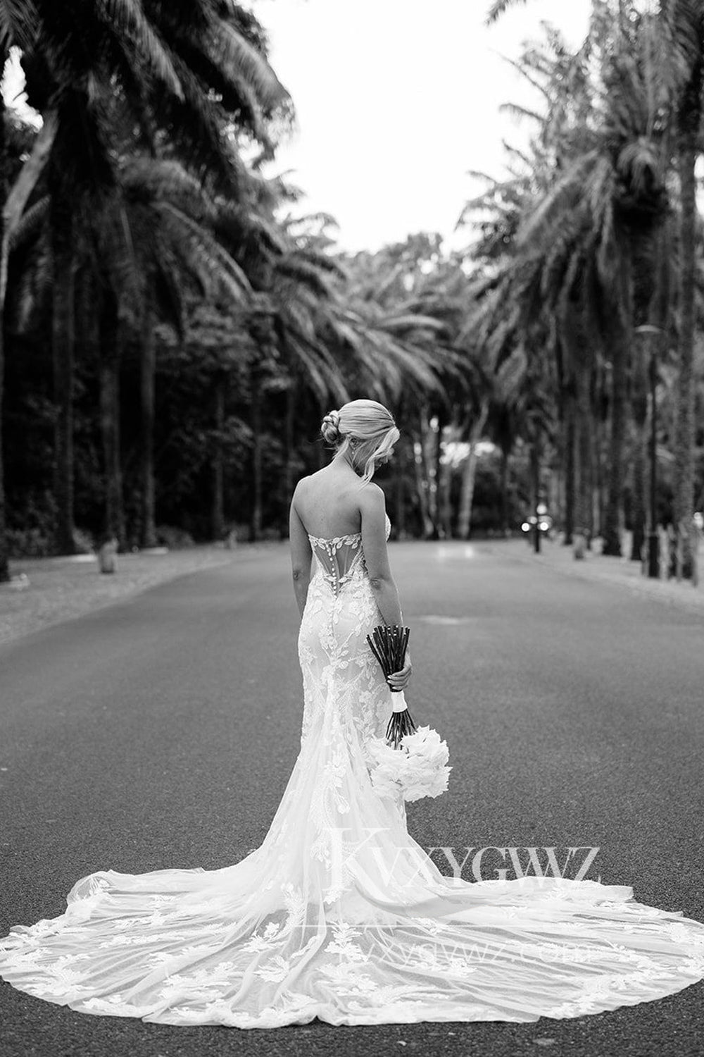 Glamorous Mermaid V Neck Lace Wedding Dresses Gown with Appliques HS865