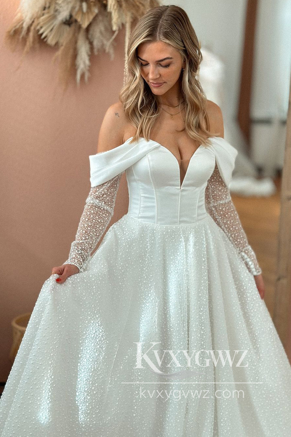 Bohemian Off the Shoulder Sequins Wedding Dresses Gown with Long Sleeves HS868