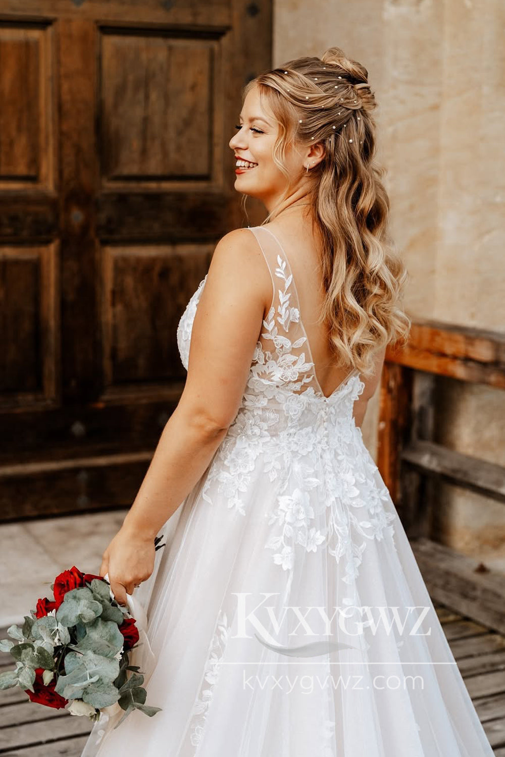 Pastoral Style Ball Gonw V Neck Tulle Long Wedding Dresses Gown with Appliques HS873