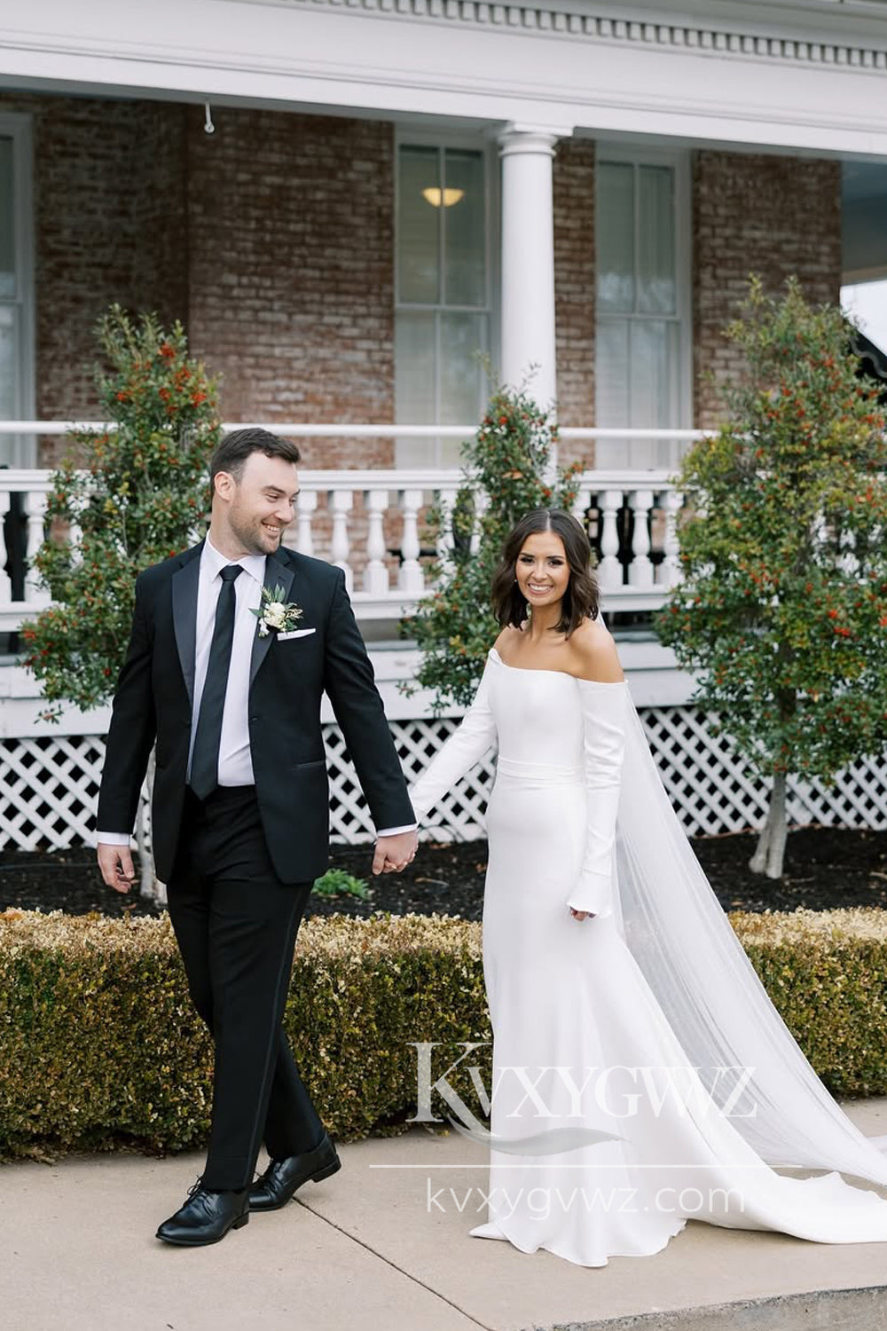 Chic Mermaid Off the Shoulder Elastic Satin Long Wedding Dresses Gown with Long Sleeves HS878
