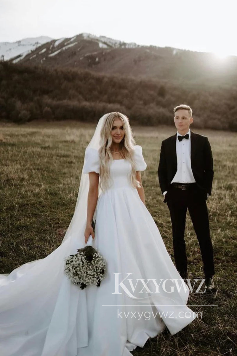 Ball Gown Square Neck White Satin Wedding Dresses Gown HS905
