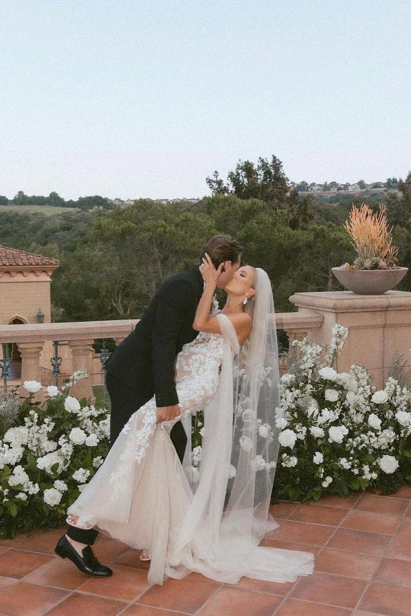 Glamorous Mermaid Off the Shouder Tulle Lace Wedding Dresses/Gowns HS23090607