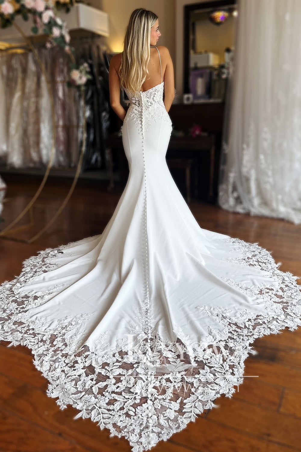 Graceful Mermaid Scoop Neck Satin Long Wedding Dresses Gown HS923