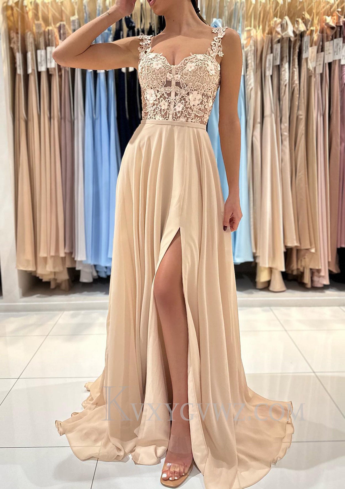 A-line Sweetheart Sleeveless Sweep Train Chiffon Prom Dress With Appliqued Split LF093