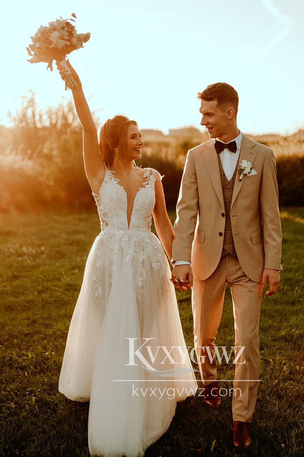 A Line V Neck Tulle Floor-Length Long Wedding Dresses Gown HS941