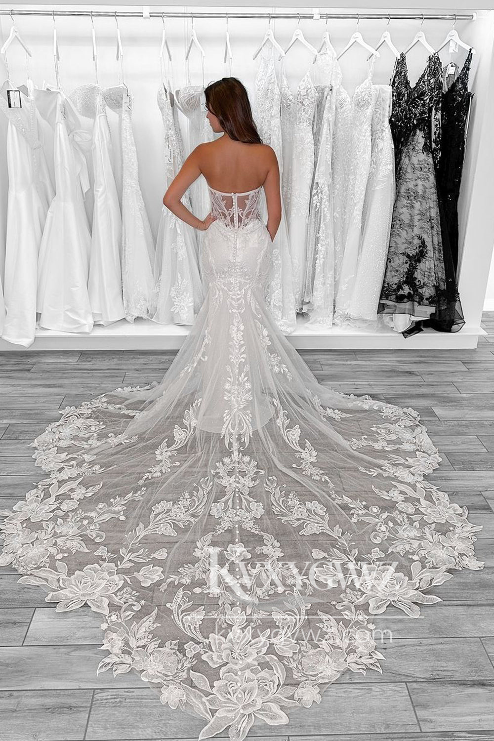 Pastoral Style Mermaid V Neck Lace Wedding Dresses Gown with Train HS945