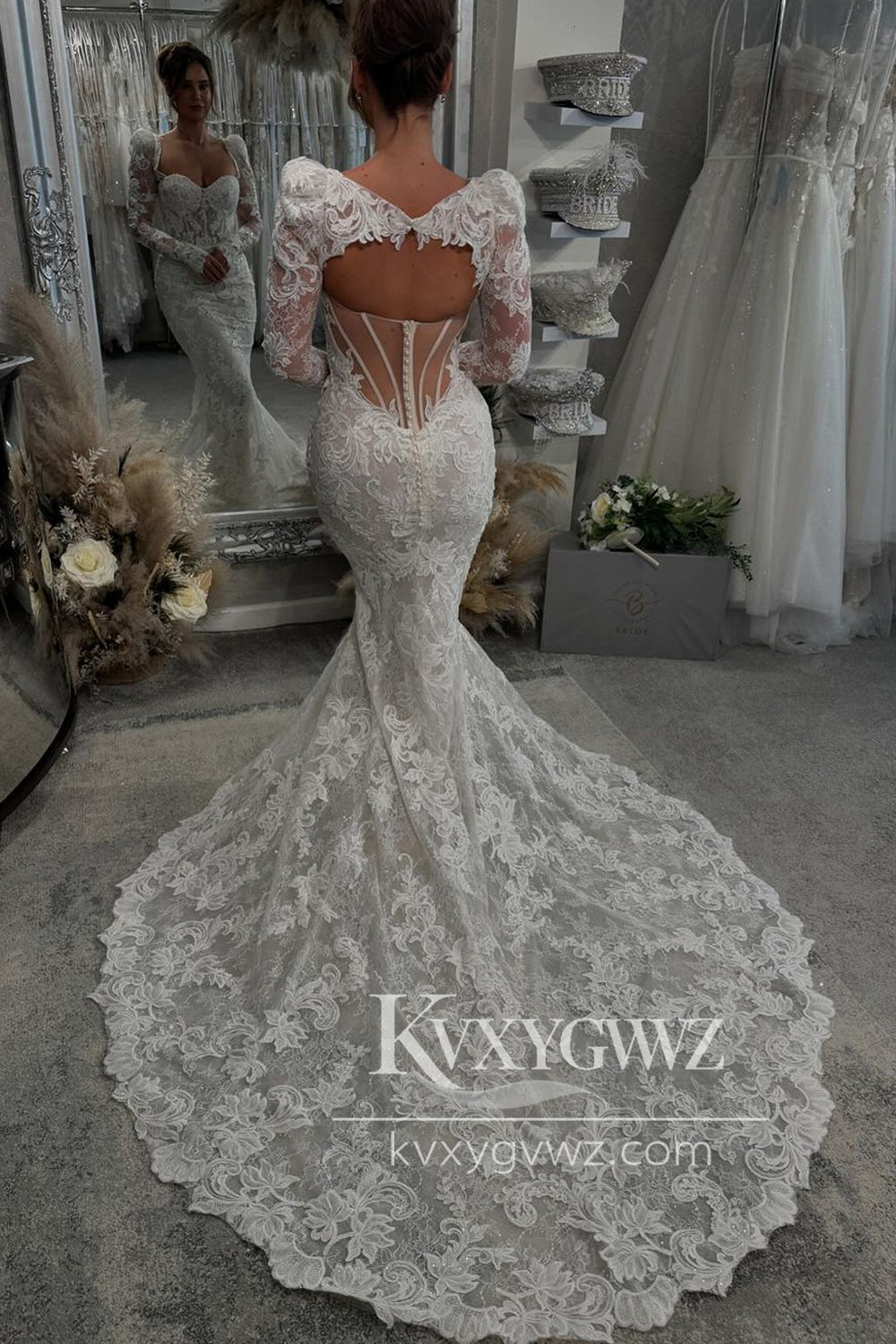 Graceful Mermaid Vintage Lace Long Wedding Dresses Gown with Ruffled Sleeves HS951
