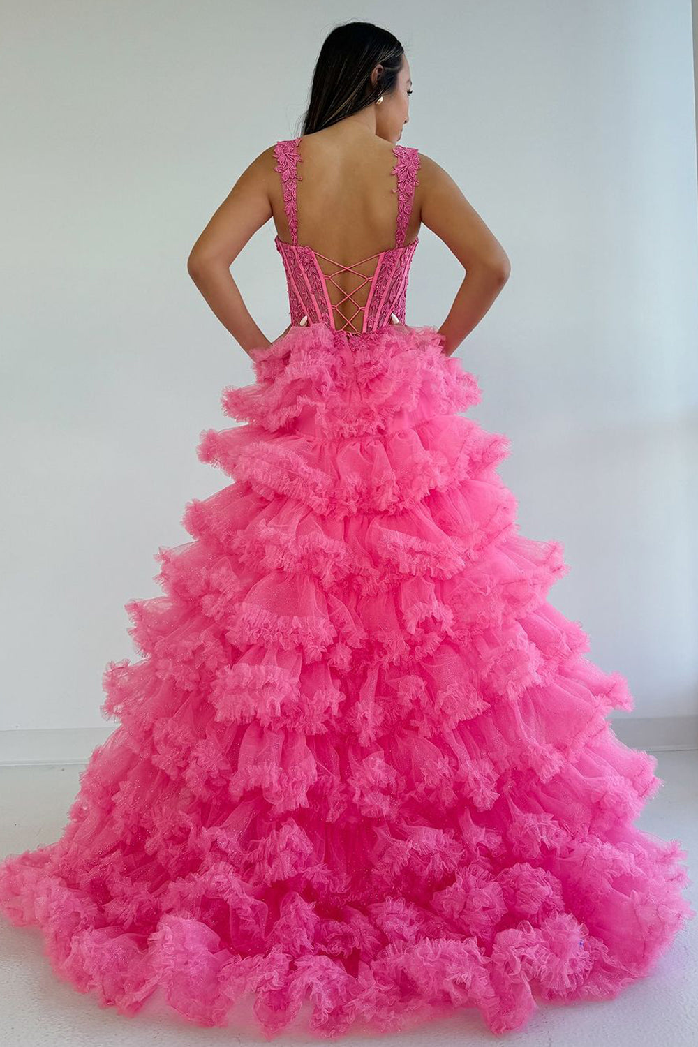 Dazzling Ball Gown Sweetheart Pink Tiered Tulle Prom Dress Gown with Appliques LF1231