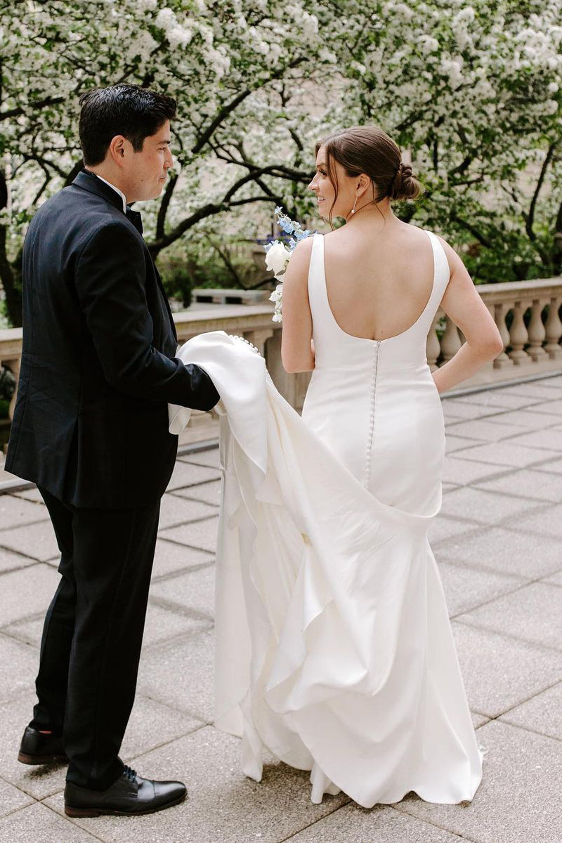 Graceful Mermaid Square Neck White Satin Wedding Dresses Gown HS696