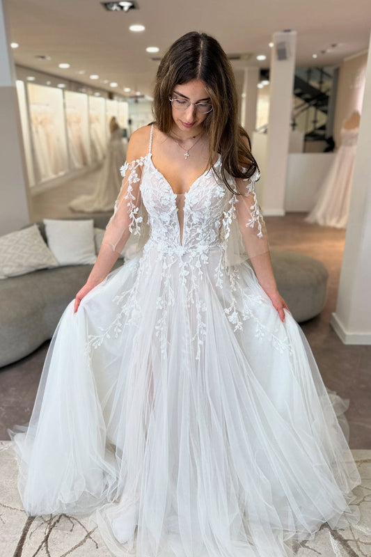 Bohemian A Line V Neck Tulle Wedding Dresses Gown with Appliques HS729